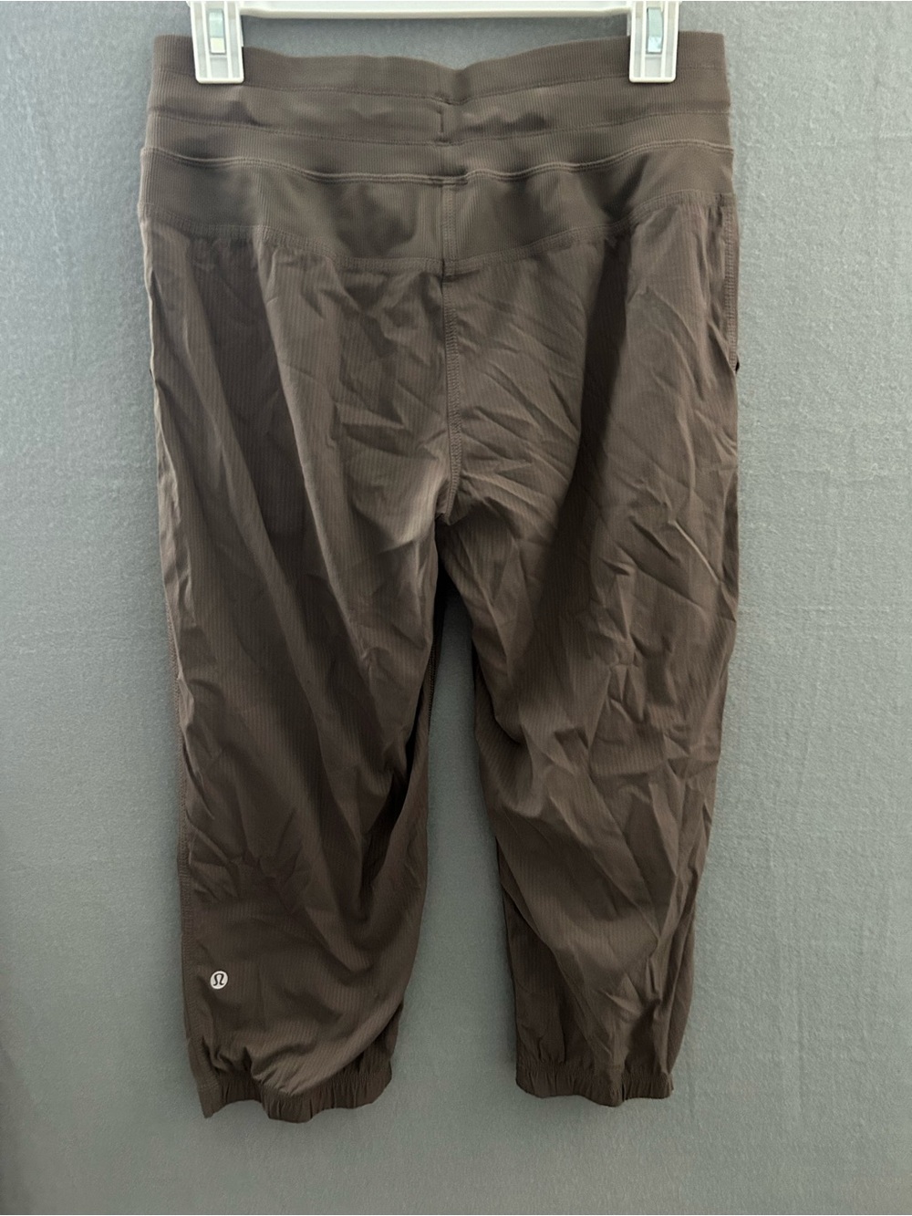 Lululemon Dance Studio Pants Women's 6 Brown Mid Rise Crop 19'' inseam
